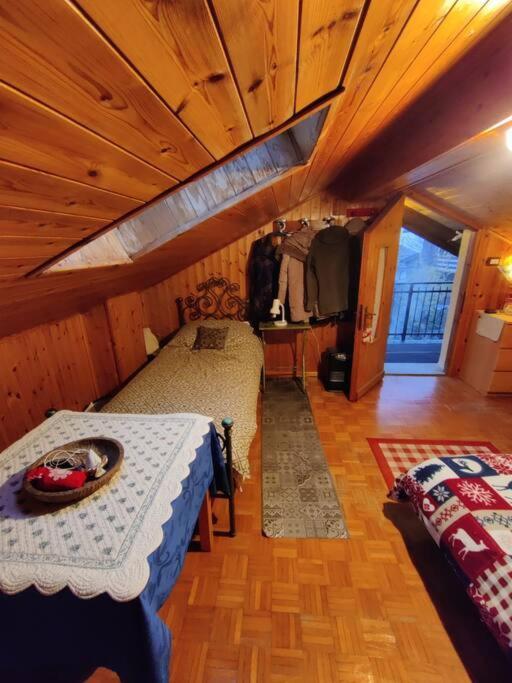 Villa The Golden Eagle - Chalet A Champdepraz à Aoste Extérieur photo
